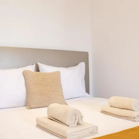 Margot By Rent-a-key Semesterbostad