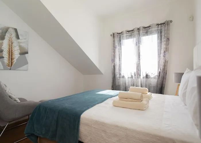 Margot By Rent-a-key Caniço