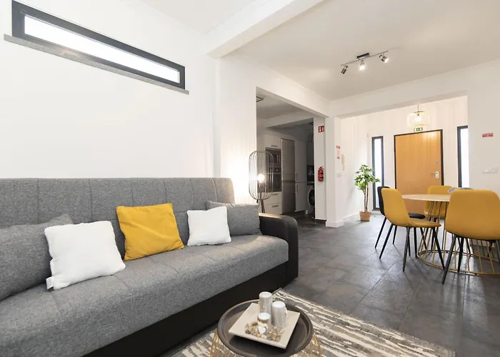 Margot By Rent-a-key